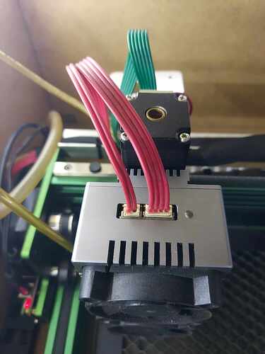 Câble max 4 E80
